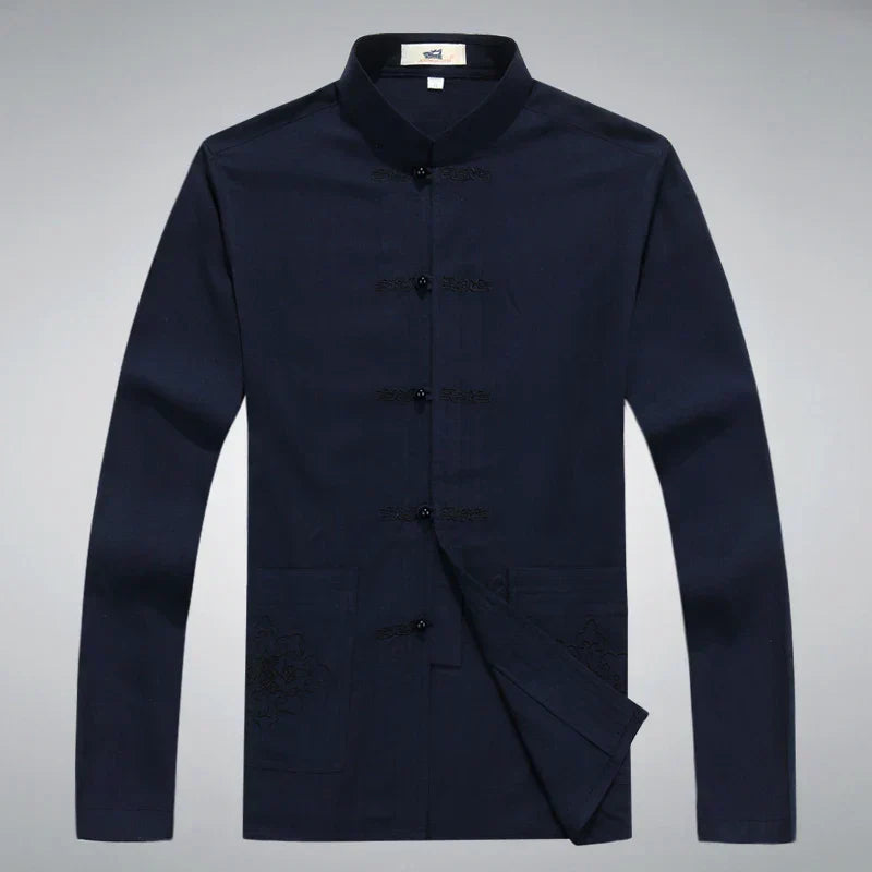 Eleganter Herrenanzug im japanischen Casual-Look. Bequemer Zweiteiler für stilvolle Männer.