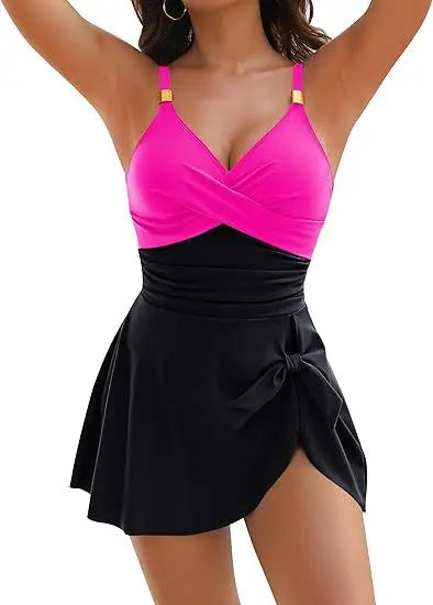 Sommerliches Damen Badekleid, figurformend & sexy, mit V-Ausschnitt für stilvolle Strandmomente.