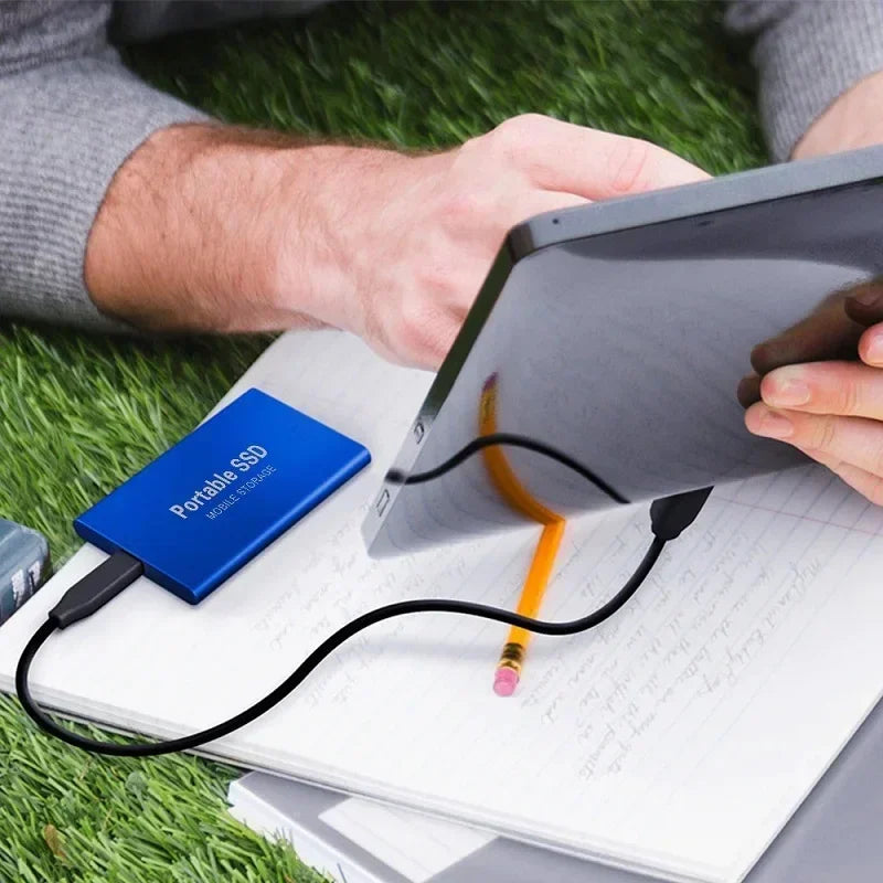Schnelle SpeedFast Externe SSD, perfekt zur Datensicherung und für mobile Datenübertragung.