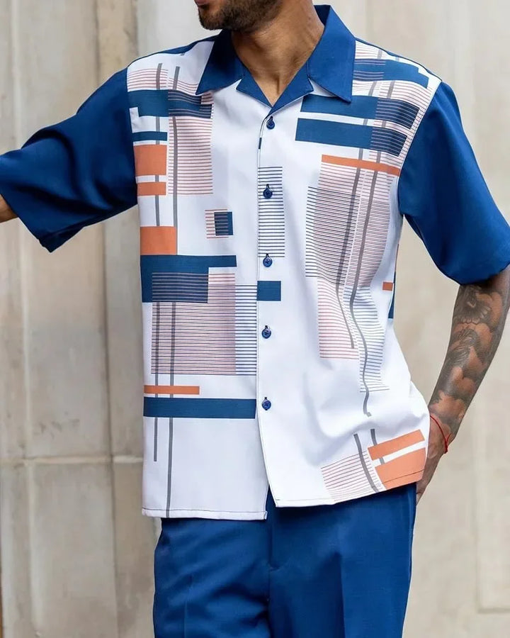 Herren Mode Set: Dunkles Hemd und Hose, vielseitig und bequem für entspannte Tage.