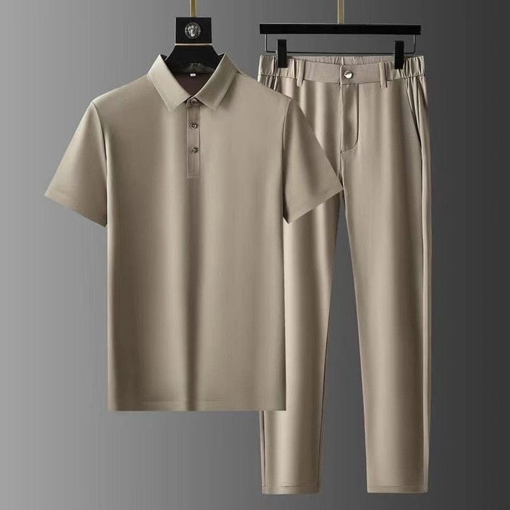 Herren Sommer Lounge-Set: Komfortables Kurzarmhemd & Faltenhose, ideal für entspannte Freizeit. Stilvoll & bequem.