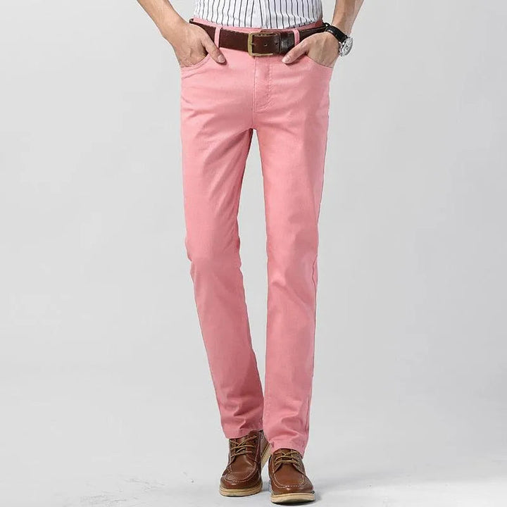 Moderne Herren-Stoffhose im Slim Fit, bunte Farben. Stilvoll & komfortabel für jeden Anlass.