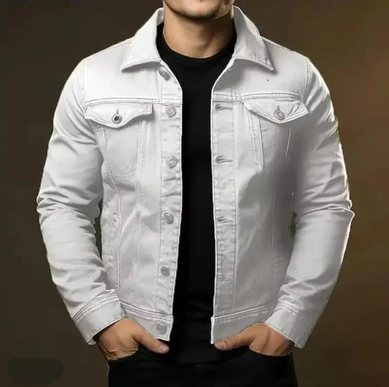 Blaue Herren Jeansjacke Noah, robuste Baumwoll-Denimjacke als bequeme Freizeitjacke für Männer.