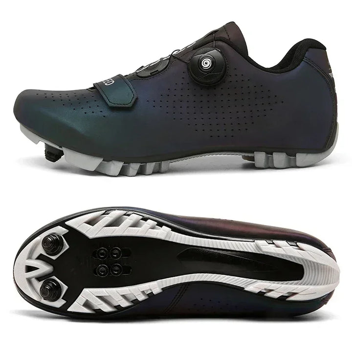 Robuste Sohle der Unisex MTB & Rennradschuhe. Optimaler Halt & effiziente Kraftübertragung beim Sport.