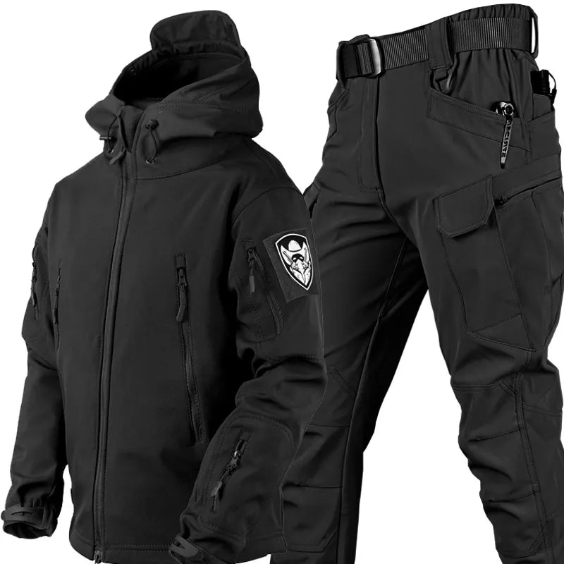 Herren taktischer Outdoor-Anzug, wind- & wasserdicht, ideal für Wandern, Camping & jedes Wetter.