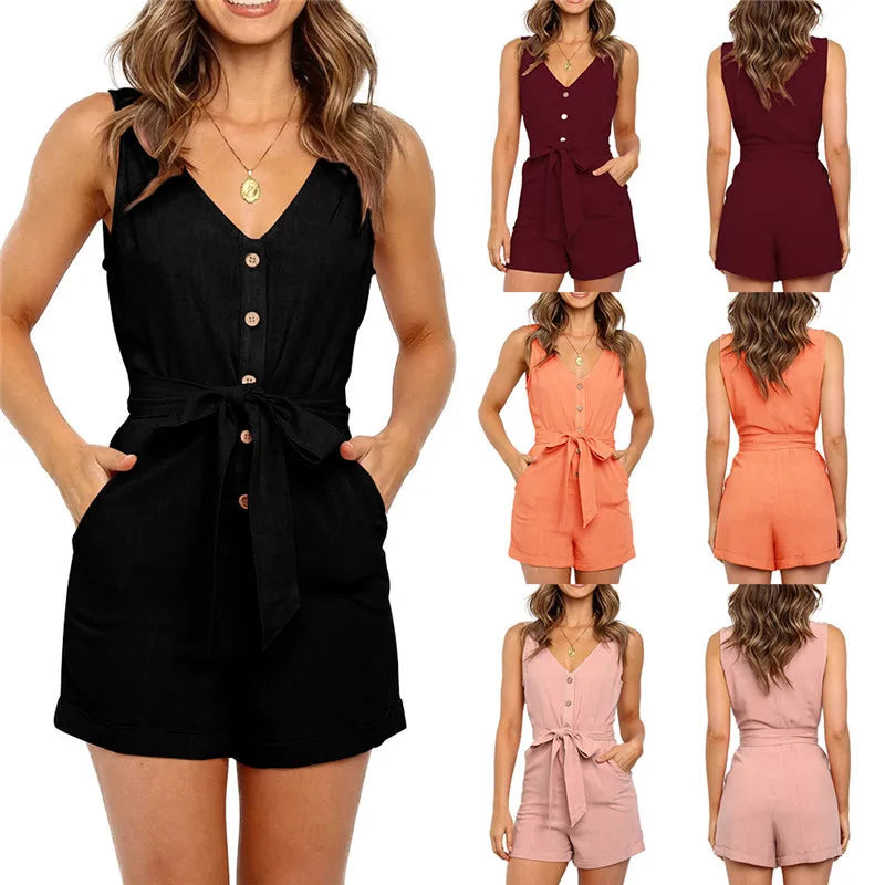 Kurzer Damen Overall ärmellos mit praktischen Taschen, ideal für einen lässigen Sommerlook.
