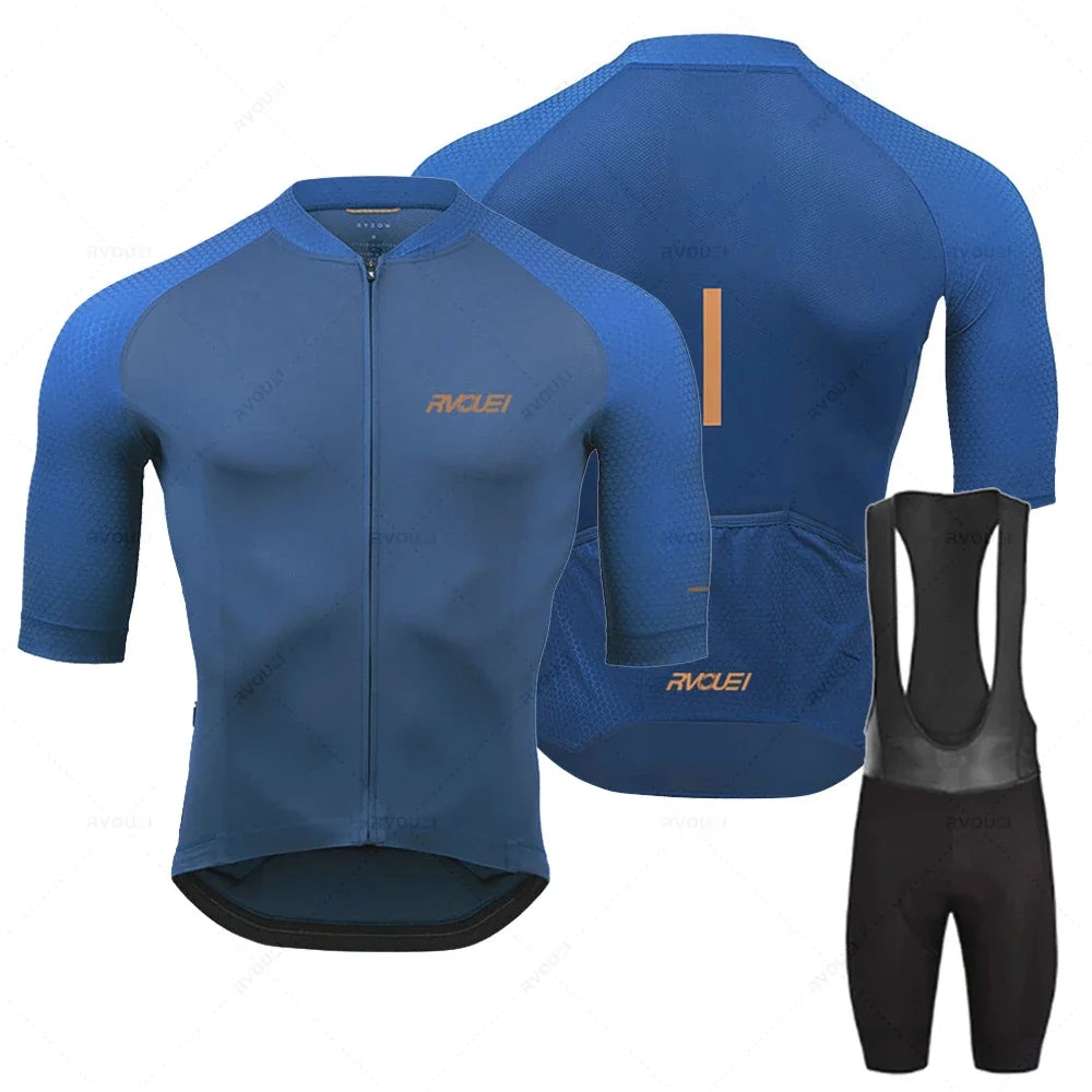 Komfortables Herren Fahrradset mit Kurzarmtrikot & Radhose, ideal für sommerlichen Radsport.