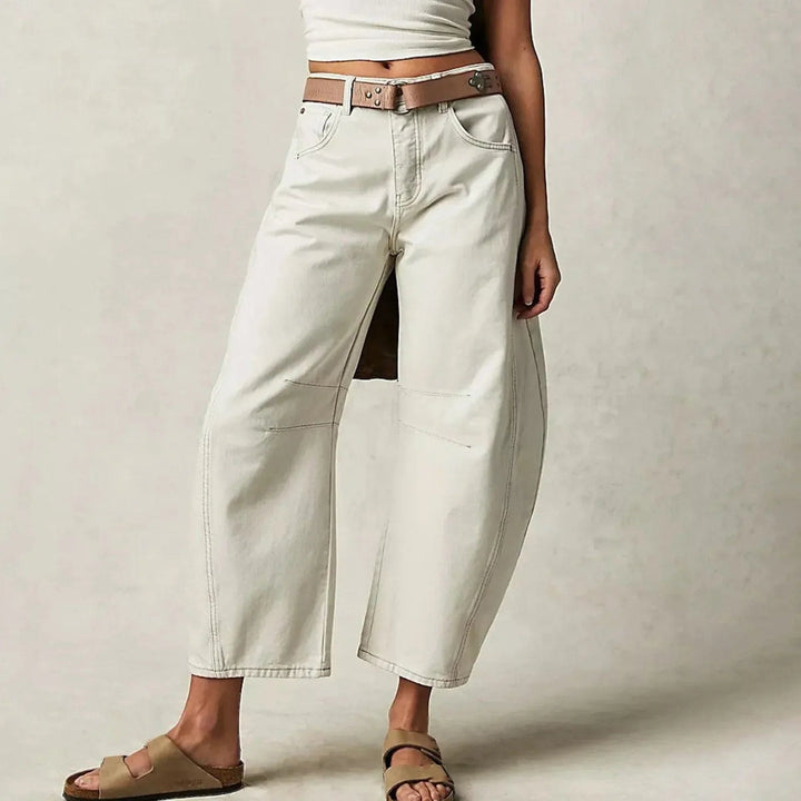 Bequeme Damenjeans mit weitem Bein, vielseitig kombinierbar für jedes Outfit und jede Jahreszeit.
