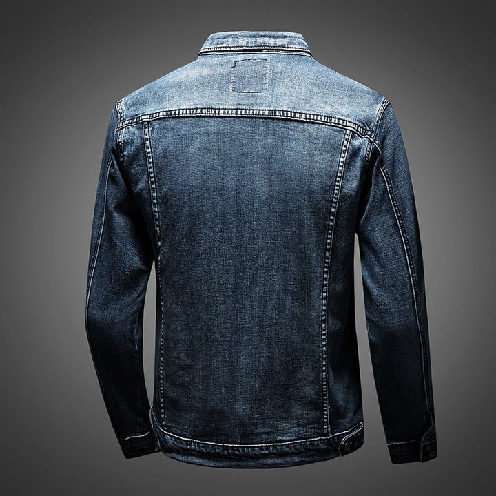 Stilvolle Herren Denimjacke "Archer" in Blau, vielseitig kombinierbar als Freizeitjacke und für den Alltag.