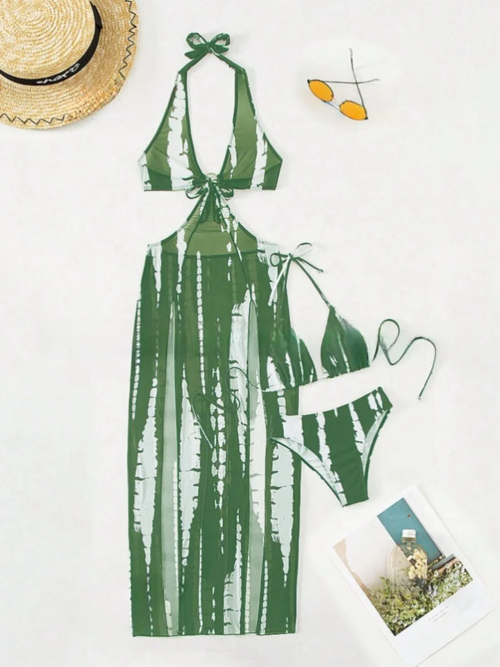 Modisches langes Damen Strandkleid mit Badeanzug, Neckholder & Cut-Outs. Für Sommer & Pool.