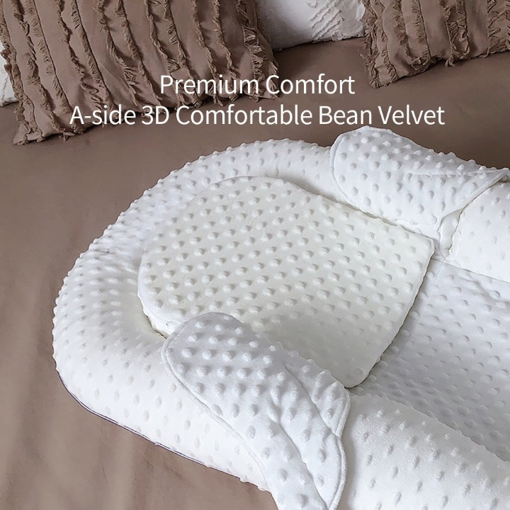 Waschbares Babynest, ergonomisch geformt mit Rückenstütze. Atmungsaktives Mesh für einfache Reinigung und Baby-Komfort.