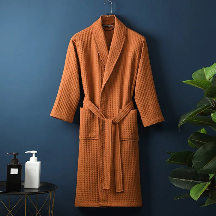 Weicher Hausmantel (Unisex) für Damen und Herren, perfekt als Nachtwäsche oder kuschelige Hausbekleidung.