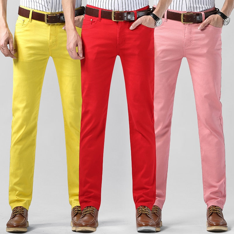 Bunte Slim Fit Herrenhose "Milan" für stilvolle Freizeit- & Bürolooks. Modern, bequem, ganzjährig.