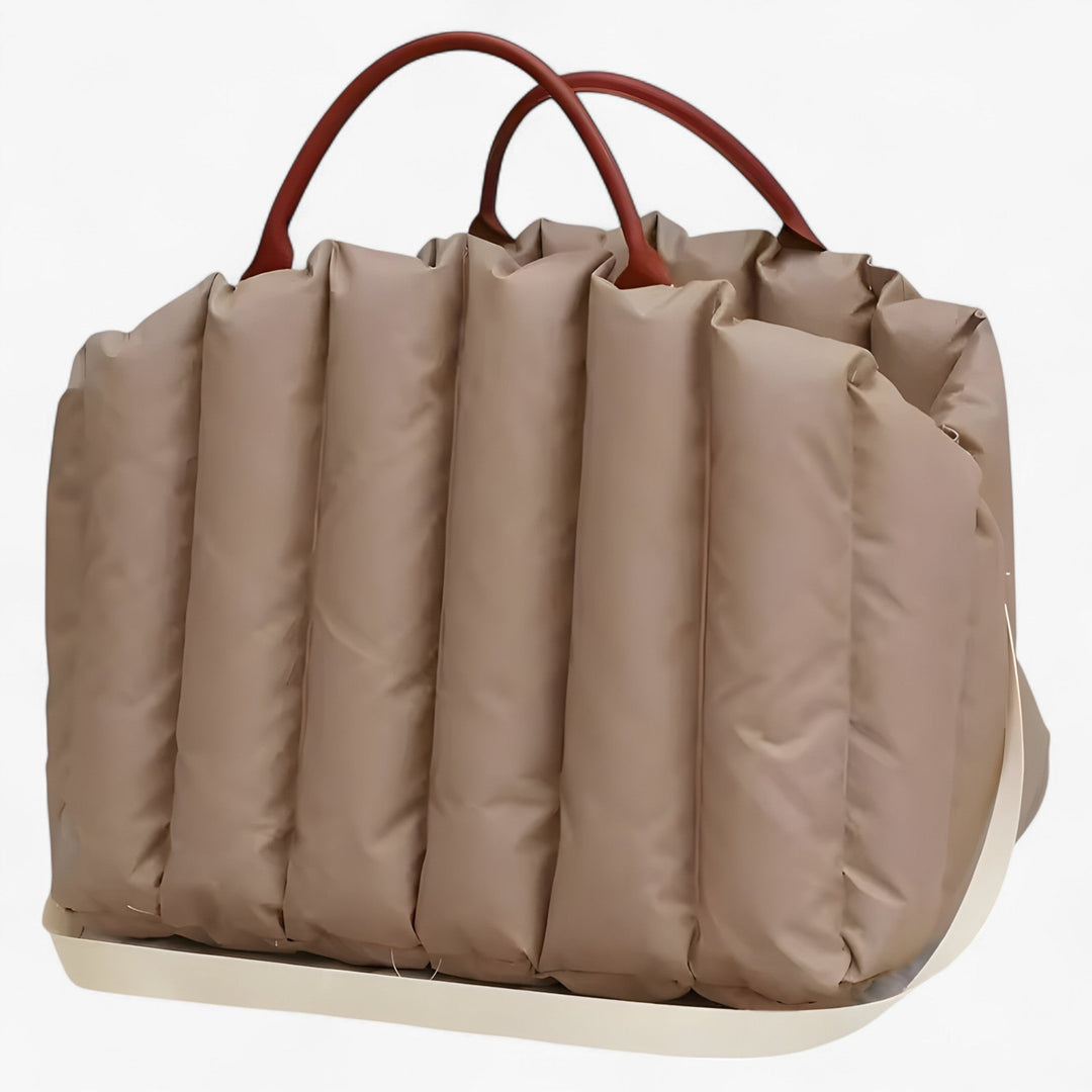 Sichere Reisetasche für Welpen mit Sicherheitsgurt, weich gepolstert; ideal für Transport und Auto.