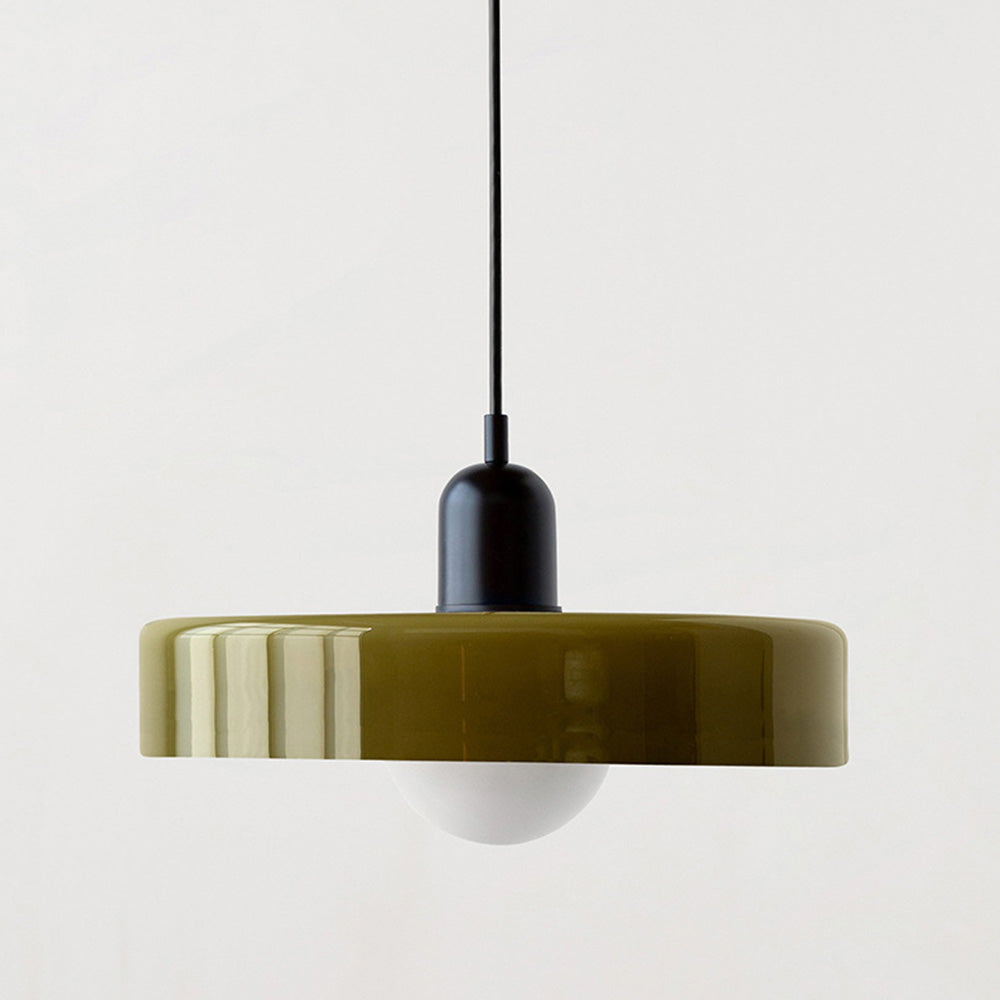 Pendelleuchte mit vielfarbigem Glas, Bauhaus-Ästhetik für stilvolle Beleuchtung.
