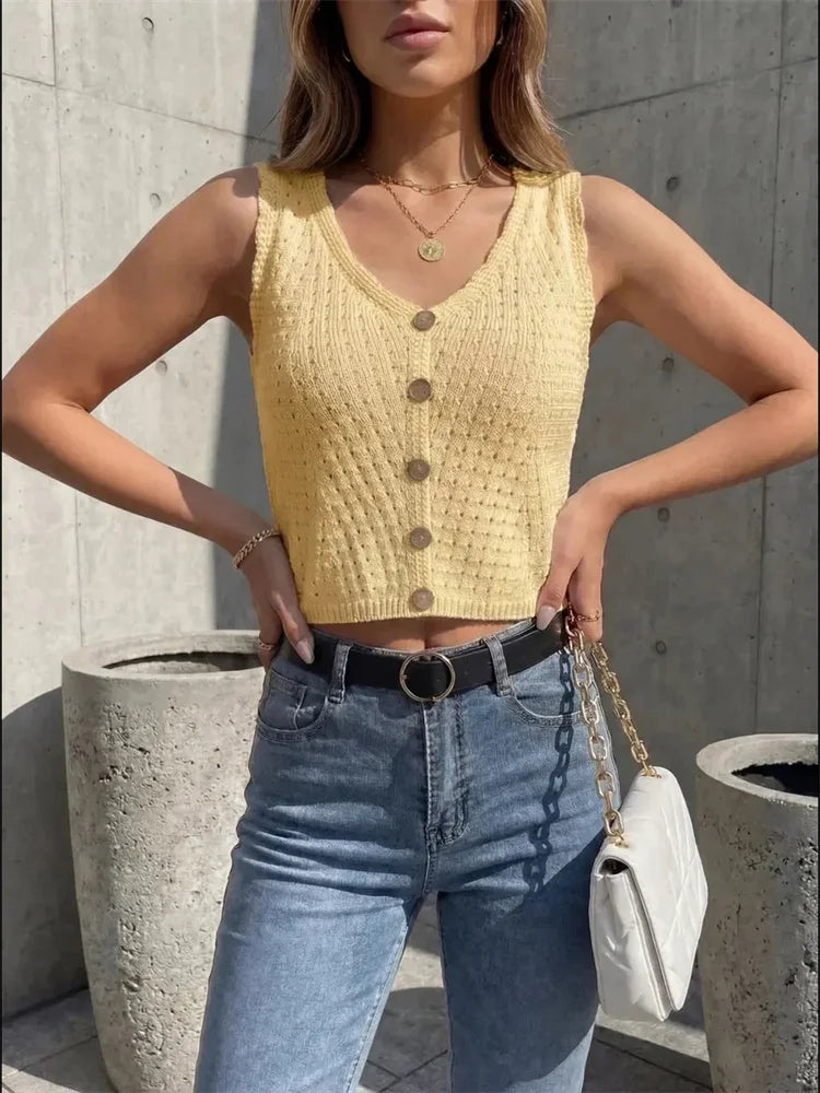Damen Ärmelloses Top Sabine mit eleganter Knopfleiste; lockeres Sommer Oberteil für Freizeit.