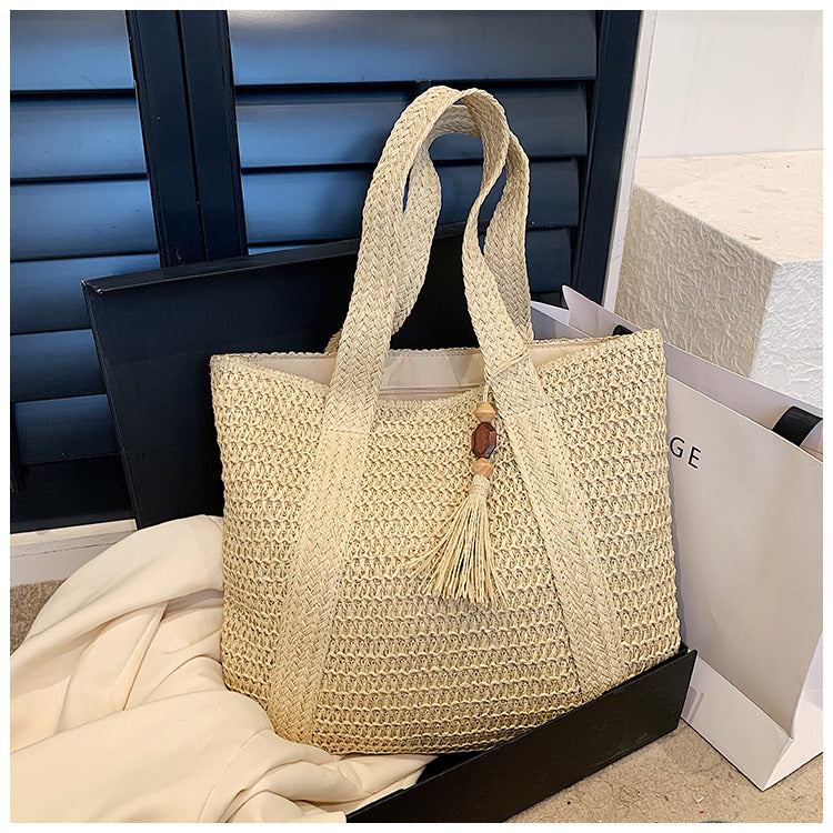Robuste Damen Zane Handtasche in Braun, modisch und geräumig, ideales Sommer-Accessoire für jeden Anlass.