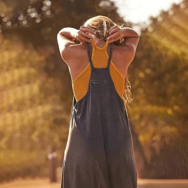 Harajuku Style Damen Oversized Jumpsuit. Vintage inspirierter Sommer-Overall mit weitem Bein & lässigem Schnitt.