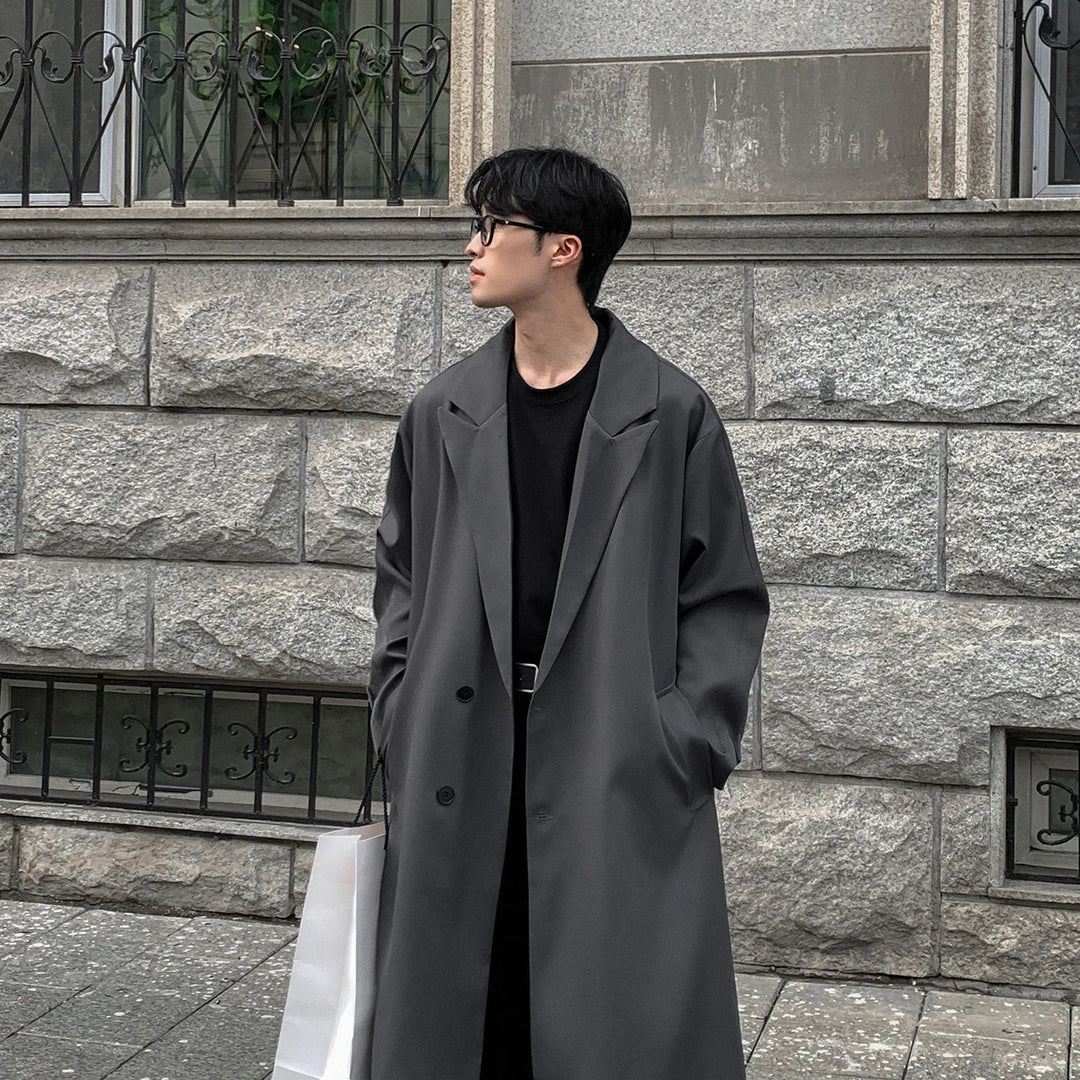 Lässiger Herren Oversize Mantel Emil für entspannte Alltagslooks. Bequemer Übergangsmantel für Herrenmode.