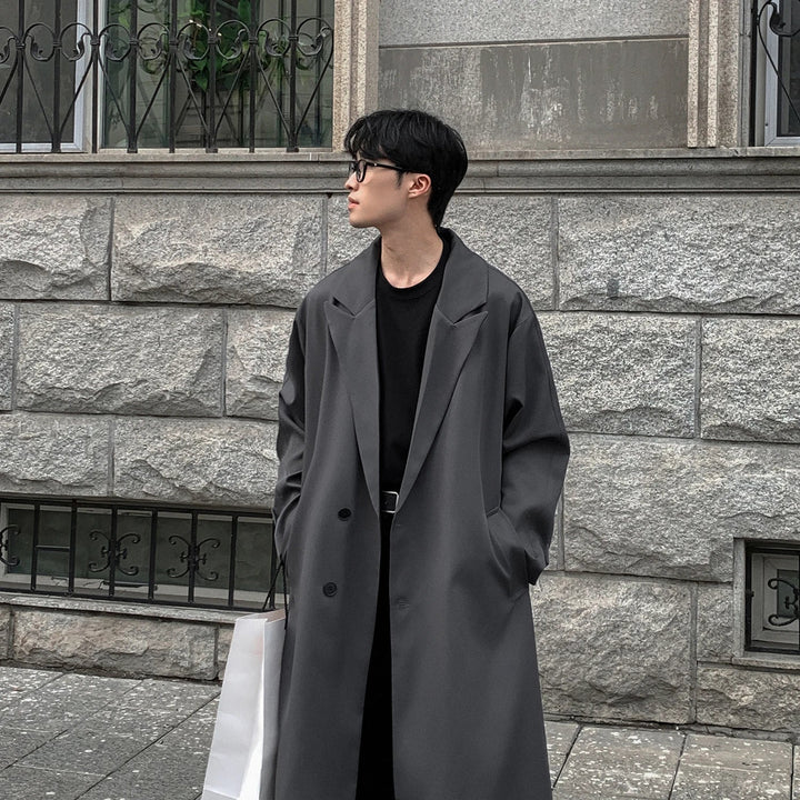 Lässiger Herren Oversize Mantel Emil für entspannte Alltagslooks. Bequemer Übergangsmantel für Herrenmode.