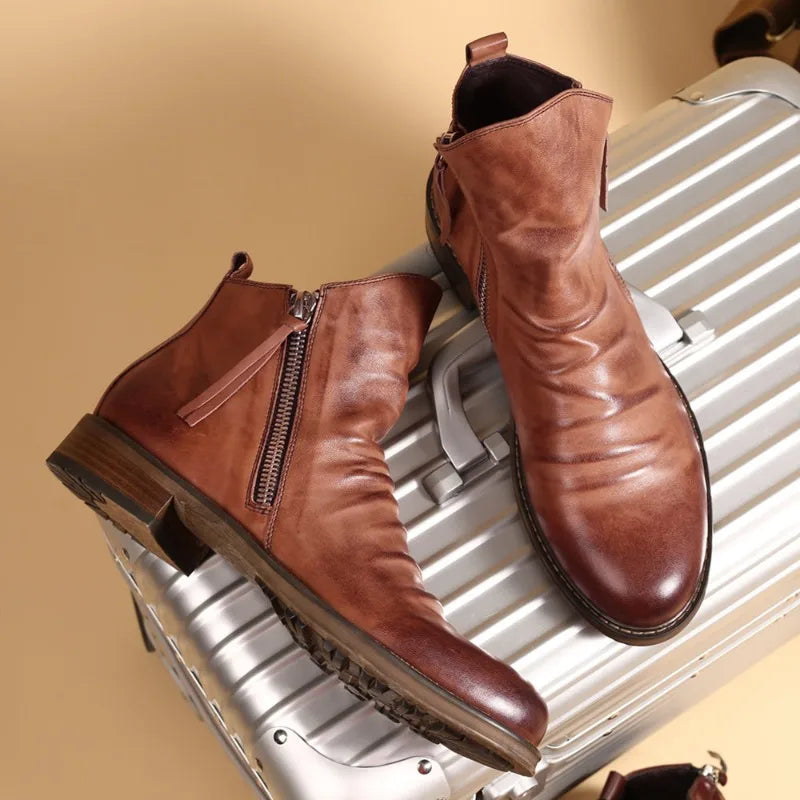 Stilvolle Herren Chelsea Boots für Herbst & Winter. Robuste Schlupfstiefel, ideal für Business & Outdoor.