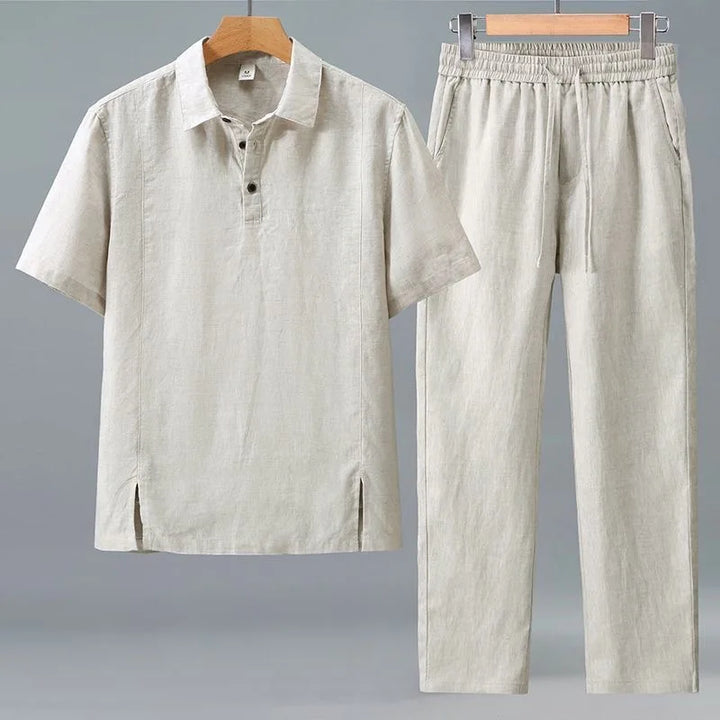 Herren Zweiteiler Set: Elegantes Poloshirt & Freizeithose für Sommer & Frühling. Bequemer Herren Freizeitanzug.