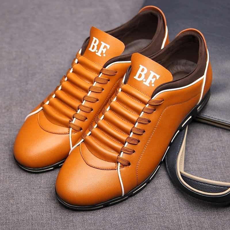 Blaue Herren-Sneaker. Stilvolle Freizeitschuhe & Sportschuhe für Männer, ideal für Frühling/Sommer.