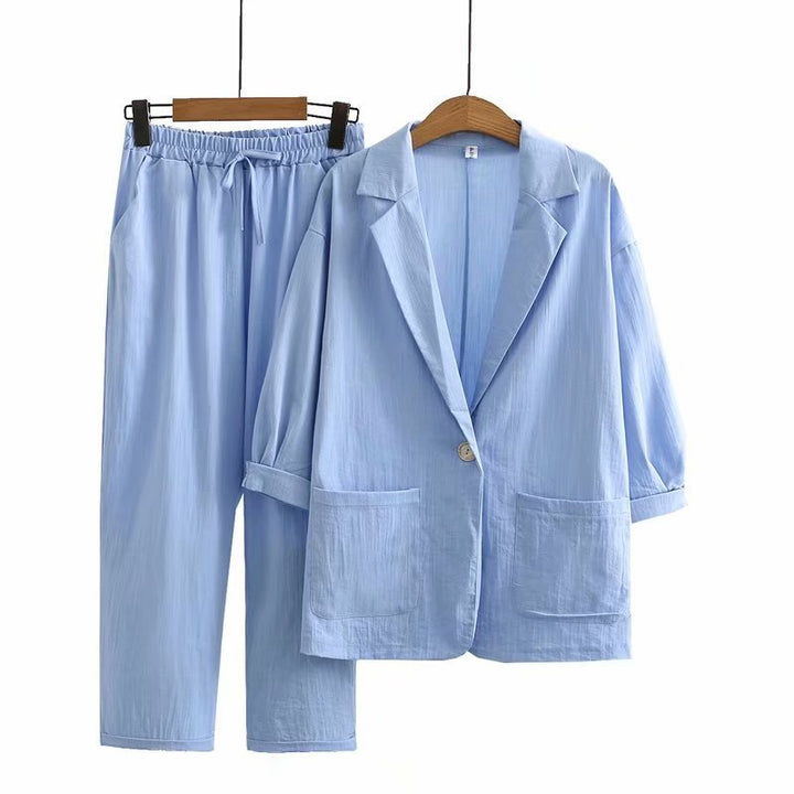Elegantes Damen Kombi-Set, bürotauglich und stilvoll. Perfekt für den Sommer als Zweiteiler oder einzeln tragbar.