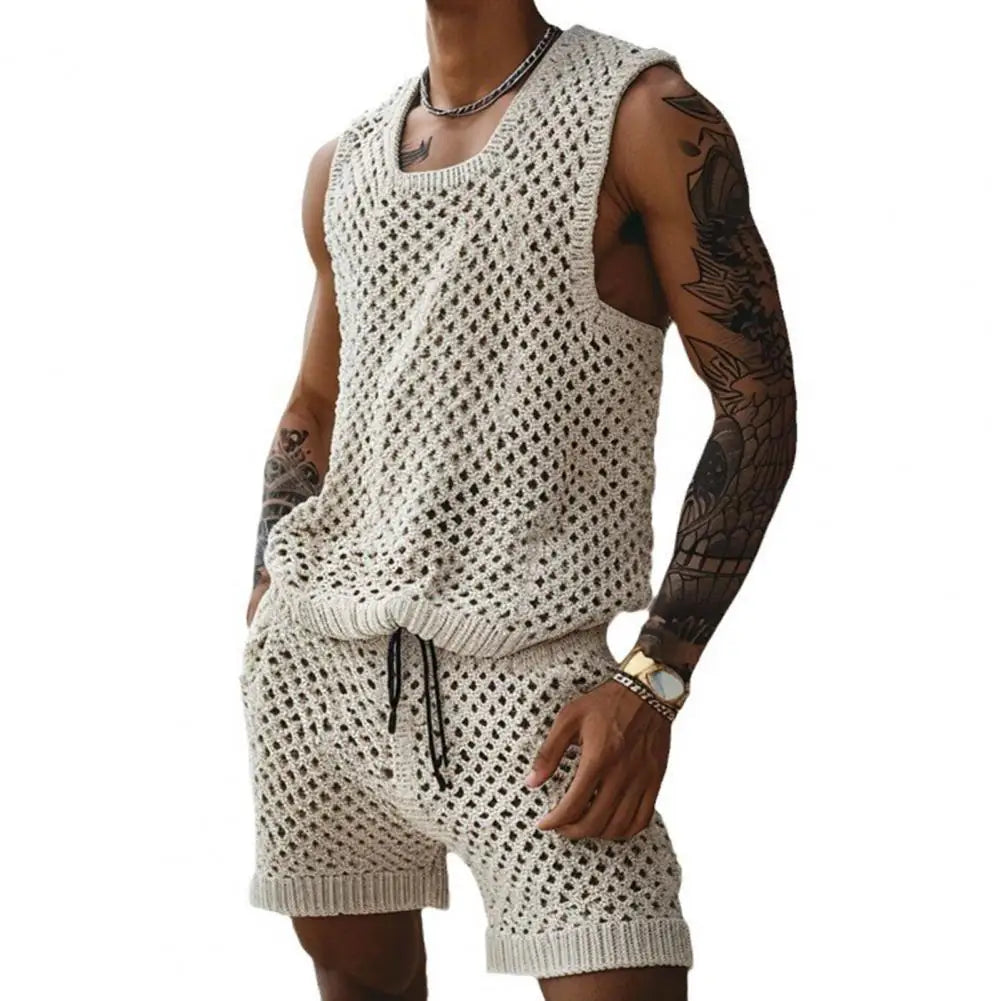 Herren Strick Zweiteiler Set: luftiges Tanktop & Shorts für den Sommer.