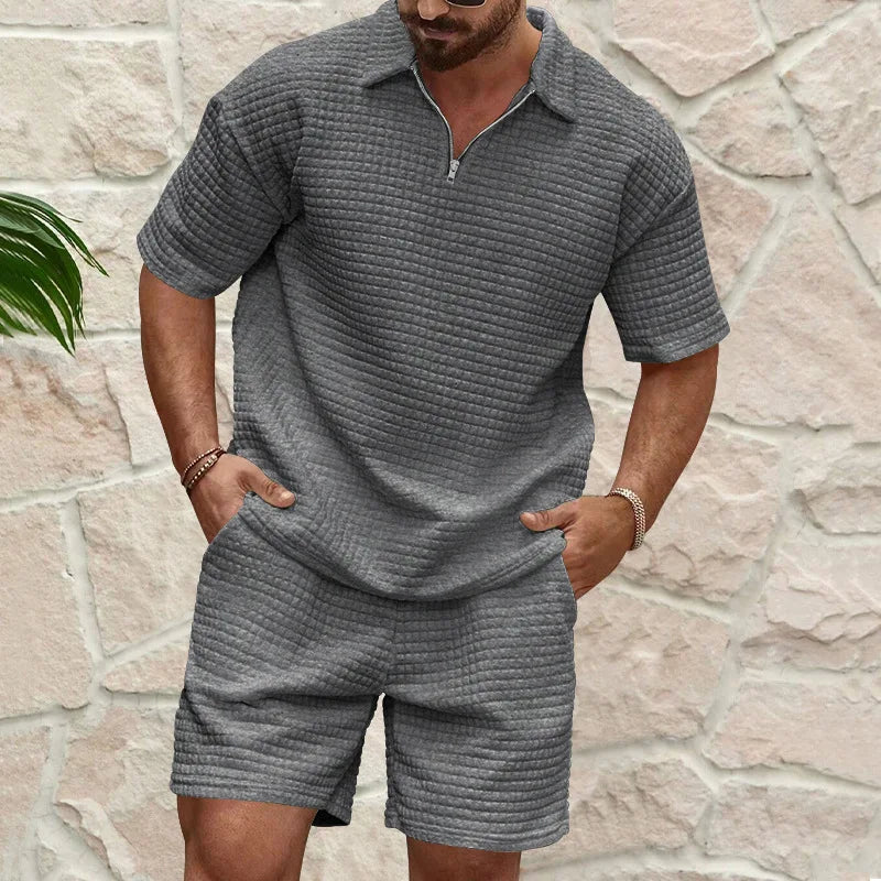 Bequemes Herren Polo-Set mit strukturierter Optik, Kurzarmshirt & Shorts, perfekt für den Alltag.