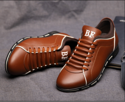 Braune Herren-Freizeit-Sneaker. Schicke Sportschuhe mit Schnürung & flacher Sohle für Männer.