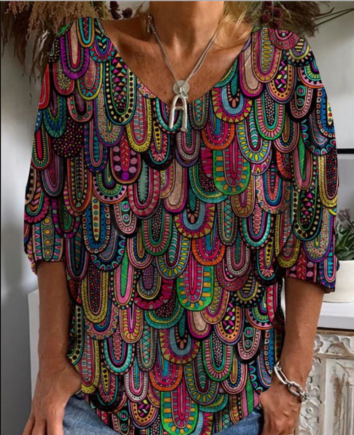 Komfortable, elegante Damen Sommerbluse mit V-Ausschnitt. Leichte, lockere Kurzarmbluse für schicke Freizeitlooks.