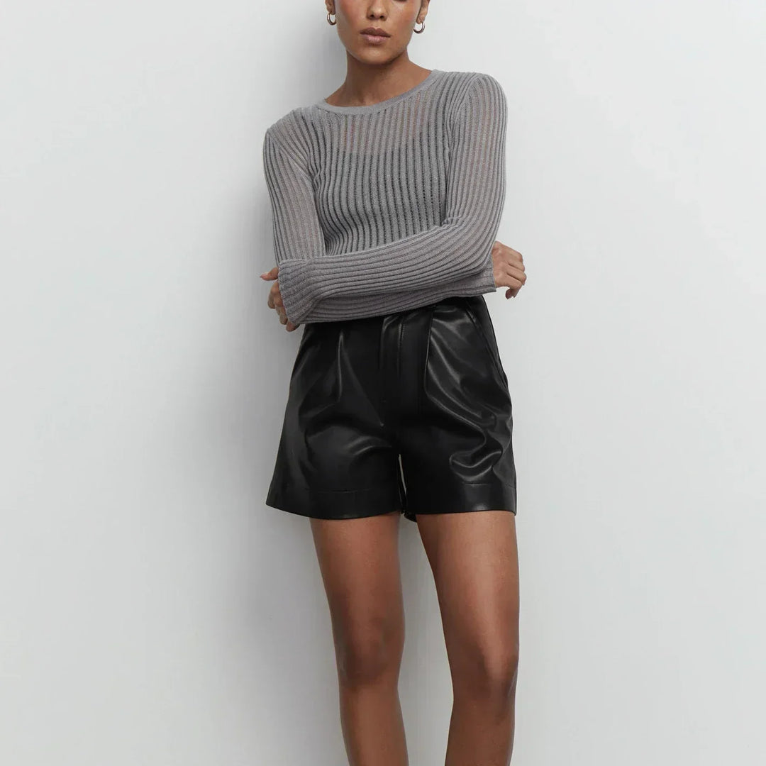 Damen Langarm-T-Shirt mit transparenten Streifen. Schmal geschnittenes Modeshirt für Casual und Übergangsmode.