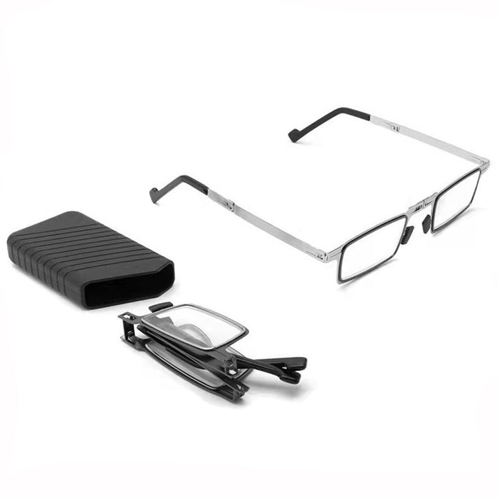Detailaufnahme einer zusammengeklappten Lesebrille. Kompakt, leicht & platzsparend im eleganten Metallrahmen.