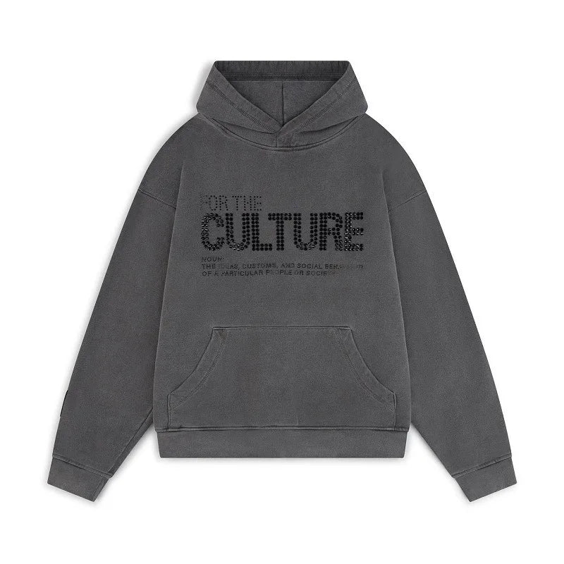 Modischer Urban-Fashion Herren-Pullover mit funkelndem Strass und coolem Statement-Design für Freizeit.