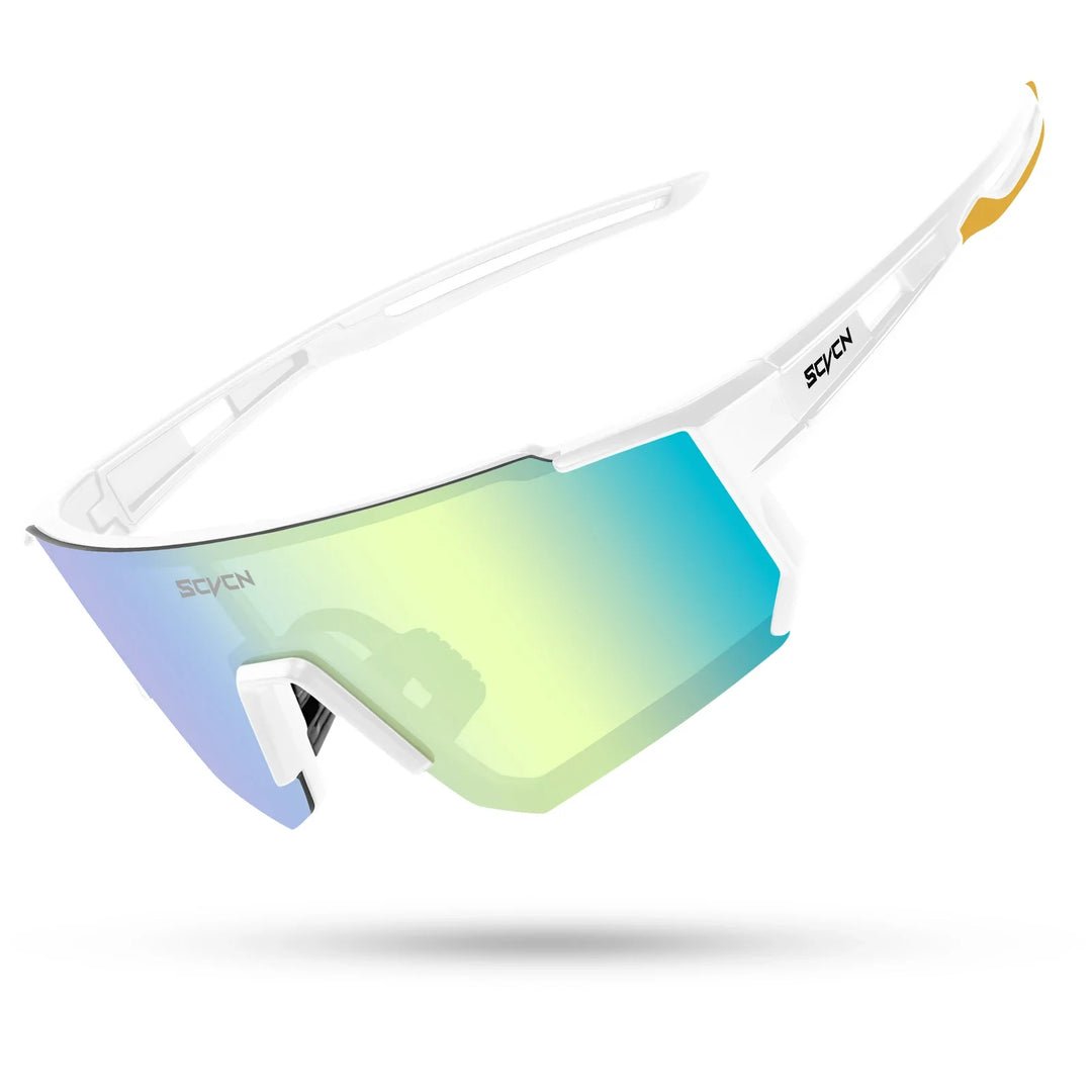 Sportliche UV400 Schutzbrille, leicht, für Outdoor-Aktivitäten, Radfahren und Wandern geeignet.