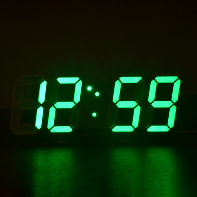 Moderne LED Digitaluhr mit klarem Display, ideal als Wand- oder Tischuhr für stilvolle Zeitanzeige.