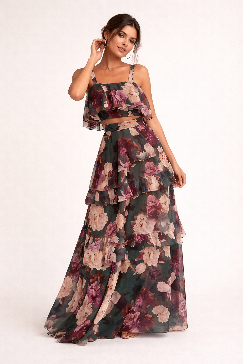 Stylisches Damen Sommer Set mit geblümtem Muster. Bequeme Freizeitkleidung, perfekt für warme Tage.