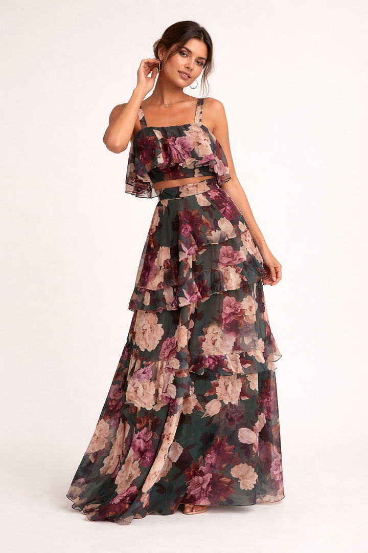 Stylisches Damen Sommer Set mit geblümtem Muster. Bequeme Freizeitkleidung, perfekt für warme Tage.