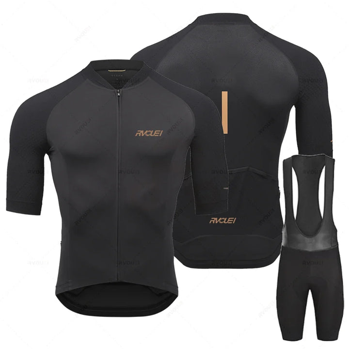 Herren Radsport Bekleidung: Kurzarm Radtrikot und gepolsterte Radhose für den Sommer.