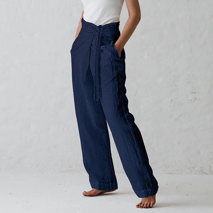 Vielseitige weite Damen Hose mit hohem Bund & Gürtel, elegant oder lässig für Frühling & Sommer.
