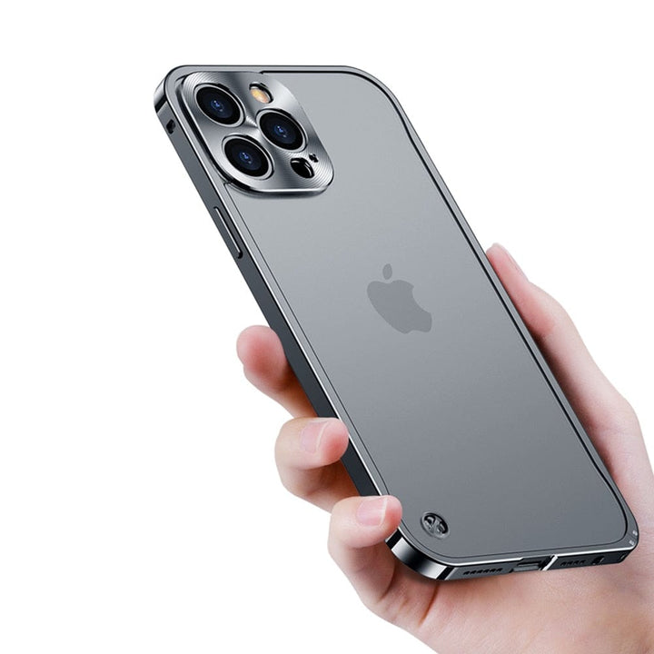 Robuste iPhone Schutzhülle aus Aluminium mit schlankem Design, stoßfest und kratzfest.