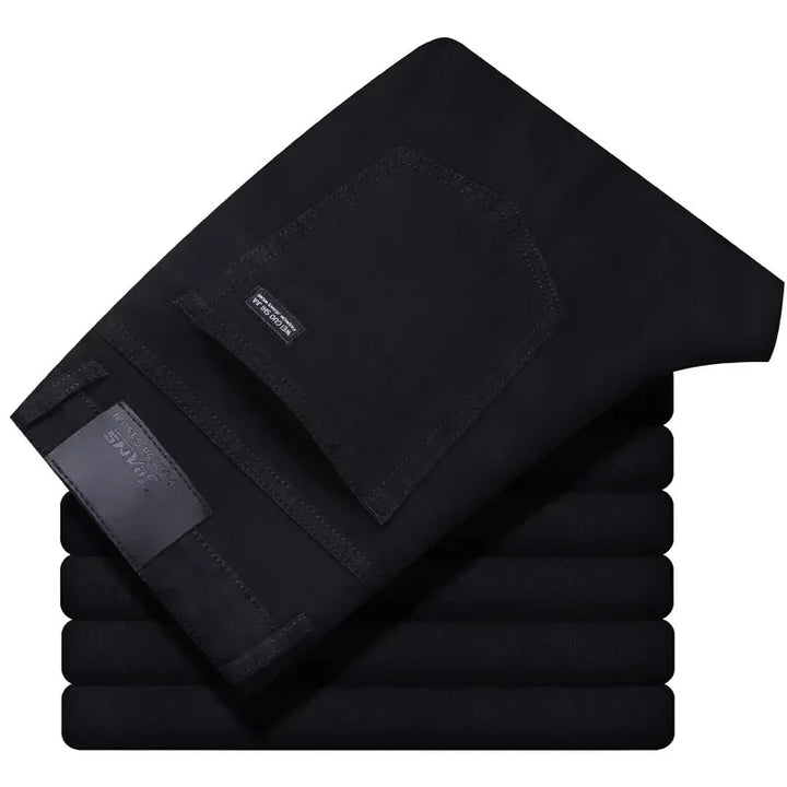 Herren-Jeans mit geradem Bein in Schwarz für zeitlosen Stil & langlebigen Komfort, ideal für Alltag & Freizeit.