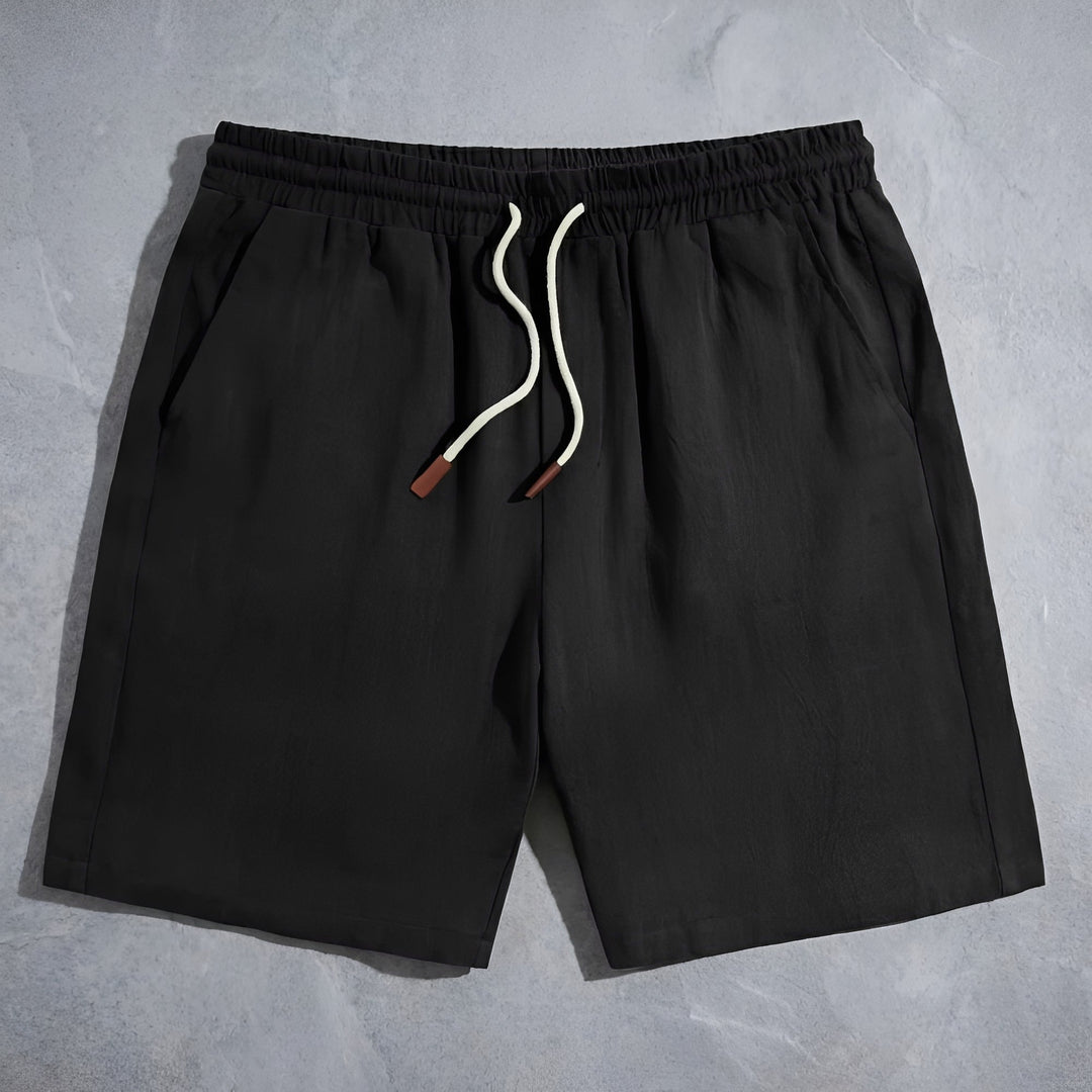 Stylische Herren Alltagsshorts mit Kordelzug, ideal als bequeme leichte Hose für warme Sommertage.