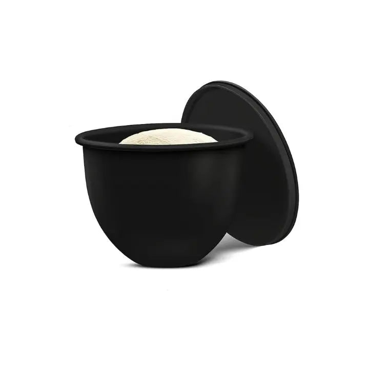 Flexibler Silikon-Schüssel-Einsatz in Schwarz mit Deckel, perfekt für Teig und Backzubehör.