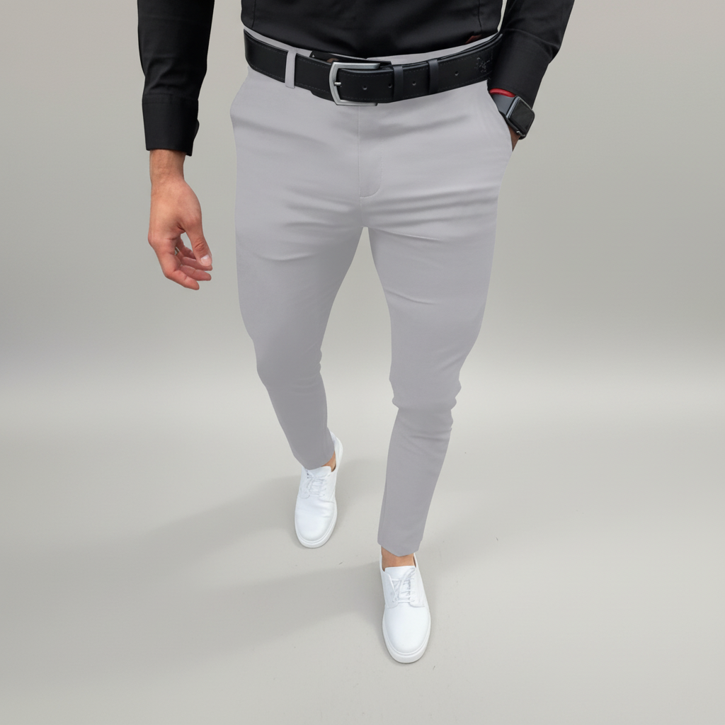 Rückansicht der Slim Fit Hose Pascal: Betont die moderne Passform, Gesäßtaschen & den eleganten Schnitt.