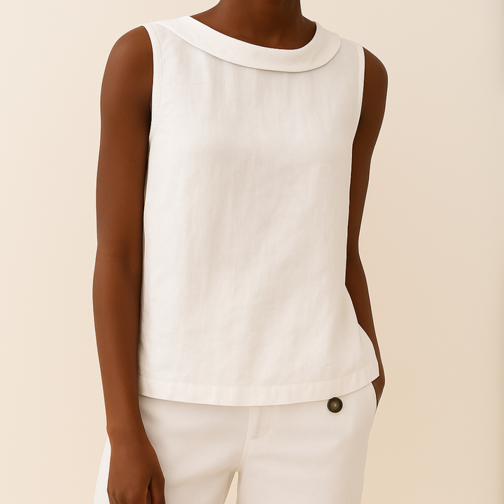 Minimalistisches Damen Sommer Top mit Rollkragen für einen modernen, bequemen Freizeit-Stil.