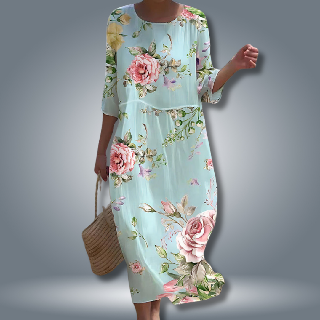 Romantisches Damen Sommerkleid mit fließendem Blumendruck. Ideal als Maxikleid oder Midikleid für Frühling & Sommer.