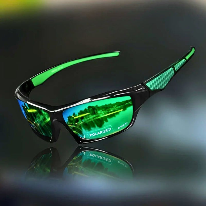 Leichte, polarisierte Herren-Sonnenbrille mit komfortablem Sitz und hohem UV-Schutz.
