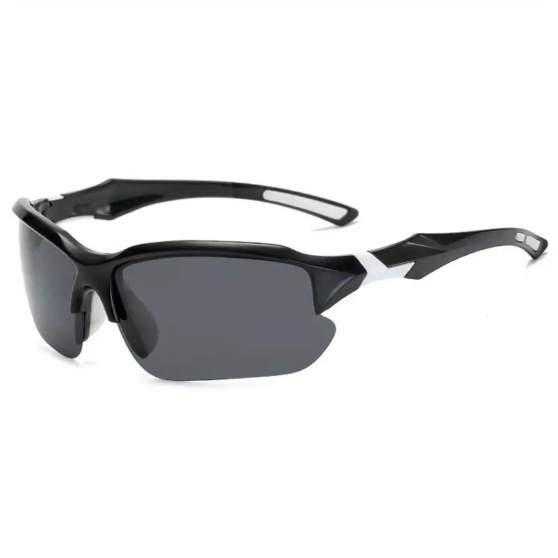 Sportliche Herrensonnenbrille mit optimalem Blendschutz und UV-Schutz für Outdoor-Aktivitäten.